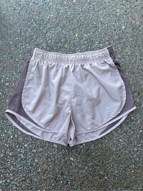 Nike Women’s Light Pink Athletic Shorts with Mauve Side Panels